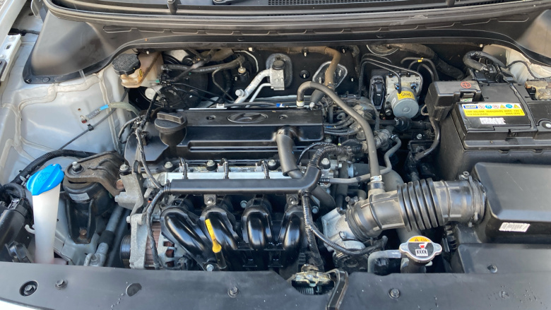 Hyundai i20 1.2 Premium Nav 5dr Petrol Hatchback